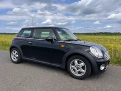 Schwarz Gebraucht 2009 Mini Cooper Kleinwagen | 4.200 € (Guter Preis)