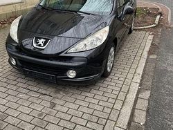 Schwarz Gebraucht 2006 Peugeot 206 Kleinwagen | 1.950 €