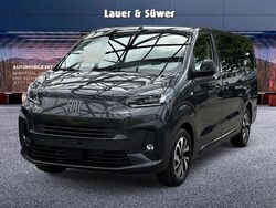 Grau Gebraucht 2025 Fiat Ulysse Van / Kleinbus | 46.980 € (Teuer)