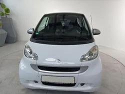 Weiß Gebraucht 2007 Smart ForTwo Coupé Pure Coupé | 3.190 € (Etwas zu teuer)