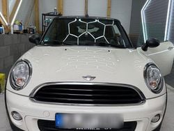 Beige Gebraucht 2011 Mini One Cabriolet Cabrio | 7.250 € (Etwas zu teuer)