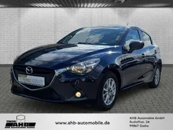 Mitternachtsblau metallic Gebraucht 2015 Mazda 2 Exclusive Kleinwagen | 9.890 €