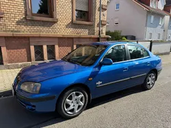 Blau Gebraucht 2004 Hyundai Elantra GLS Limousine | 1.600 €