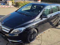 Schwarz Gebraucht 2013 Mercedes B200 Van / Kleinbus | 11.650 € (Teuer)