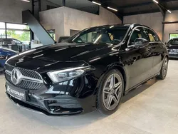 Schwarz Gebraucht 2019 Mercedes A250 AMG line Limousine | 26.980 € (Fairer Preis)