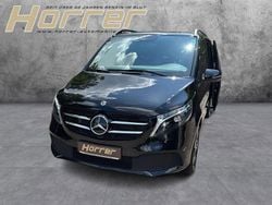 Obsidianschwarz metallic Gebraucht 2024 Mercedes V220 Edition Van / Kleinbus | 53.890 € (Fairer Preis)
