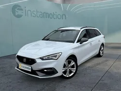 Weiß Gebraucht 2024 Seat Leon ST FR Kombi | 27.199 € (Fairer Preis)