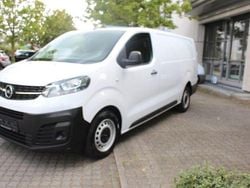 Weiß Gebraucht 2023 Opel Vivaro Edition Van | 11.100 € (Guter Preis)