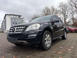 Schwarz unilack Gebraucht 2010 Mercedes ML350 SUV | 8.950 € (Guter Preis)