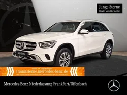 Polarweiß Gebraucht 2022 Mercedes GLC220 AMG SUV | 37.490 €