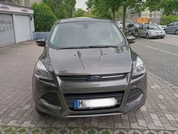 Grau Gebraucht 2015 Ford Kuga SUV | 6.700 €
