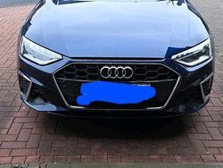 Blau Gebraucht 2021 Audi A4 Kombi | 25.000 € (Fairer Preis)