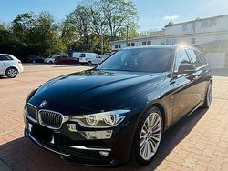 Schwarz Gebraucht 2015 BMW 320 Luxury Line Kombi | 10.900 € (Teuer)
