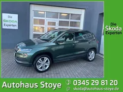 Emeraldgrün metallic Gebraucht 2019 Skoda Karoq Style SUV | 22.990 € (Fairer Preis)