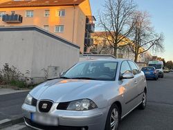 Grau Gebraucht 2003 Seat Cordoba Limousine | 1.700 €