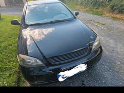Schwarz Gebraucht 2002 Opel Astra Coupé | 1.795 € (Fairer Preis)