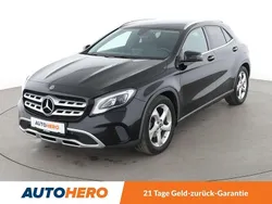 Schwarz Gebraucht 2018 Mercedes GLA200 Urban SUV | 20.310 € (Fairer Preis)