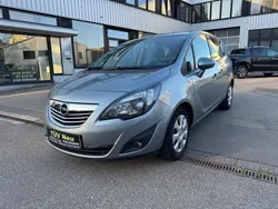Silber Gebraucht 2011 Opel Meriva Van / Kleinbus | 3.990 € (Fairer Preis)
