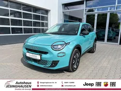 Blau Neu 2025 Fiat 600 SUV | 27.490 € (Etwas zu teuer)