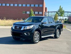 Schwarz Gebraucht 2017 Nissan Navara 360º Abholung | 16.500 € (Etwas zu teuer)