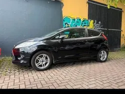 Schwarz Gebraucht 2010 Ford Fiesta Kleinwagen | 4.000 € (Guter Preis)