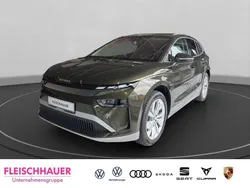 Grün Neu 2025 Skoda Enyaq iV Loft SUV | 41.589 € (Guter Preis)