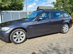 Grau Gebraucht 2007 BMW 325 Comfort Edition Kombi | 4.990 €