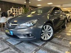 Grau Gebraucht 2015 Opel Cascada Innovation Cabrio | 12.990 € (Fairer Preis)