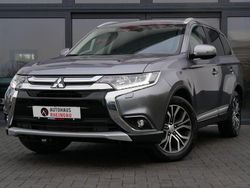 Silber Gebraucht 2018 Mitsubishi Outlander Top SUV | 19.900 € (Fairer Preis)