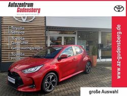 Rot Neu 2025 Toyota Yaris Hybrid Kleinwagen | 30.140 € (Teuer)