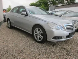 Silber Gebraucht 2009 Mercedes E220 Elegance Limousine | 12.300 € (Etwas zu teuer)