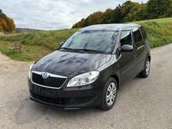 Braun Gebraucht 2011 Skoda Roomster Van / Kleinbus | 3.899 € (Fairer Preis)