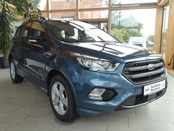 Blau Gebraucht 2019 Ford Kuga SUV | 19.970 € (Fairer Preis)