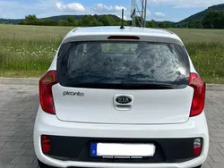 Weiß Gebraucht 2013 Kia Picanto Kleinwagen | 4.200 € (Fairer Preis)