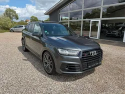 Grau Gebraucht 2017 Audi SQ7 SUV | 36.500 € (Guter Preis)