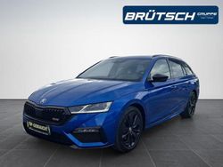 Raceblau metallic Gebraucht 2023 Skoda Octavia RS Kombi | 37.580 € (Etwas zu teuer)