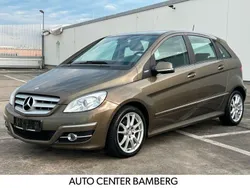 Braun Gebraucht 2011 Mercedes B160 Van / Kleinbus | 5.990 € (Fairer Preis)