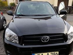 Schwarz Gebraucht 2008 Toyota RAV4 Sol SUV | 10.499 € (Etwas zu teuer)