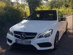 Weiß Gebraucht 2015 Mercedes E220 AMG Cabrio | 25.999 €