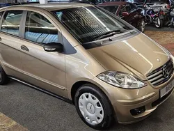Gold Gebraucht 2008 Mercedes A150 Limousine | 7.000 € (Teuer)