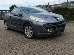 Grau Gebraucht 2008 Peugeot 207 CC Cabrio | 3.599 € (Guter Preis)