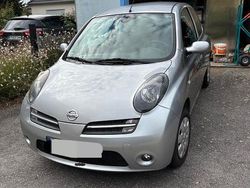 Grau Gebraucht 2005 Nissan Micra Kleinwagen | 2.100 € (Fairer Preis)