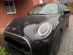 Schwarz Gebraucht 2021 Mini ONE Kleinwagen | 15.500 € (Fairer Preis)