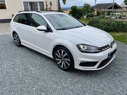 Weiß Gebraucht 2016 VW Golf VII Highline Kombi | 14.999 € (Fairer Preis)
