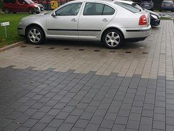 Silber Gebraucht 2006 Skoda Octavia Limousine | 2.750 € (Fairer Preis)