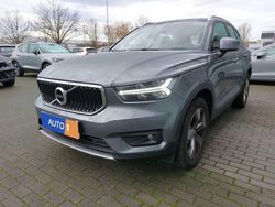 Osmium grey metallic Gebraucht 2018 Volvo XC40 Momentum SUV | 23.970 € (Fairer Preis)