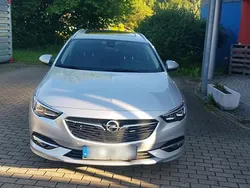 Silber Gebraucht 2018 Opel Insignia Kombi | 9.999 € (Etwas zu teuer)