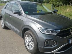 Grau Gebraucht 2022 VW T-Roc Life SUV | 23.900 € (Fairer Preis)