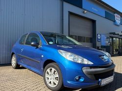 Blau Gebraucht 2009 Peugeot 206+ Basis Kleinwagen | 2.400 € (Etwas zu teuer)