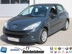 Grau Gebraucht 2009 Peugeot 206+ Kleinwagen | 3.999 €